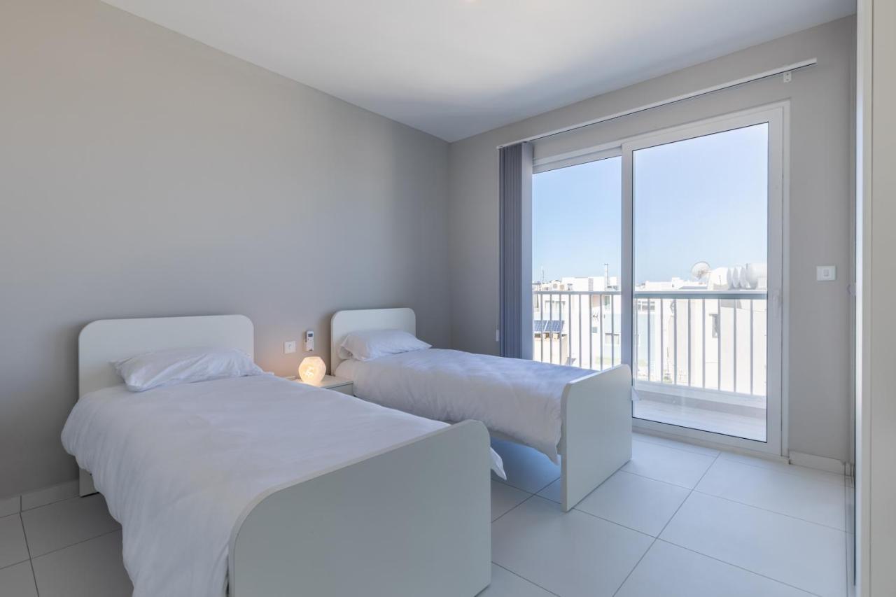 Unique Penthouse With Private Heated Jacuzzi, Close To Restaurants And Night Life Is-Swieqi Zewnętrze zdjęcie